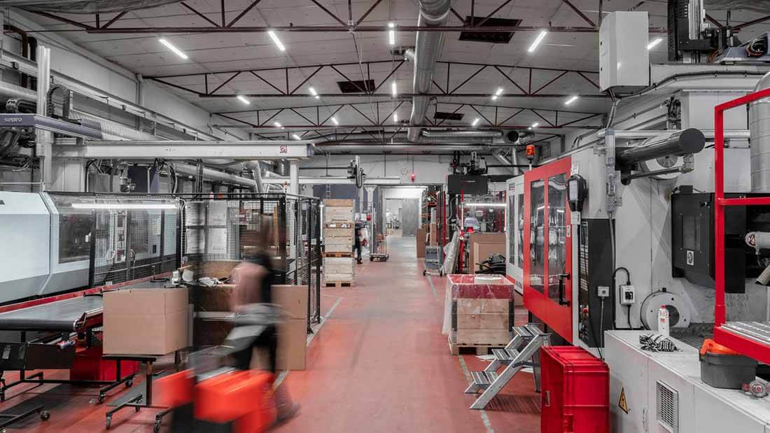 installation belysning lager, industri och stormarknad elkedjan